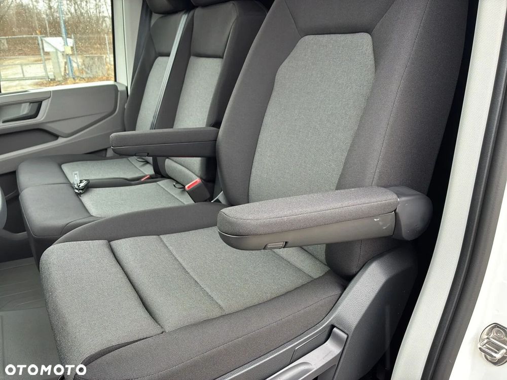 Volkswagen Crafter 35 Furgon LONG/L5H3, 2.0BiTDI 177KM, 4490mm, Wysoki dach - 17