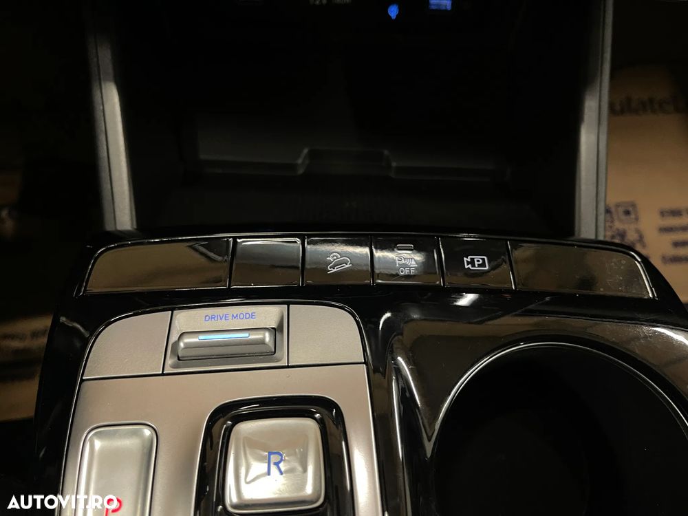 Hyundai Tucson 1.6 T-GDi HEV 2WD Advantage - 22