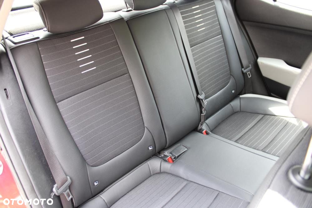 Kia Stonic - 13