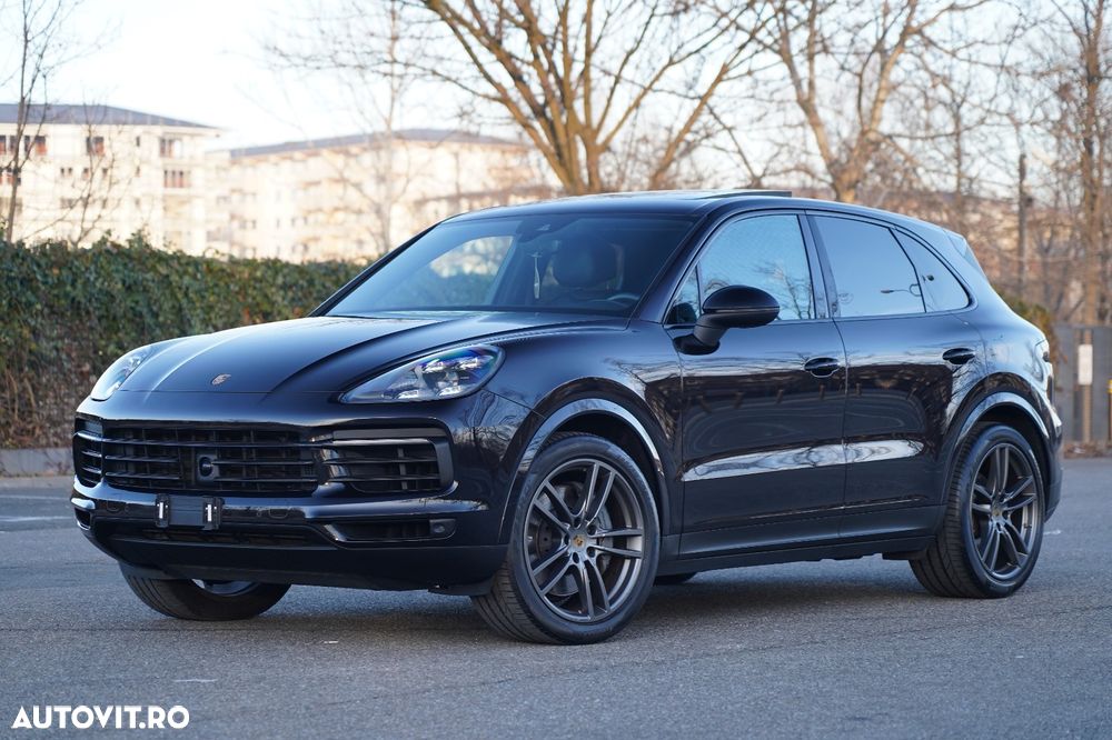 Porsche Cayenne S - 1