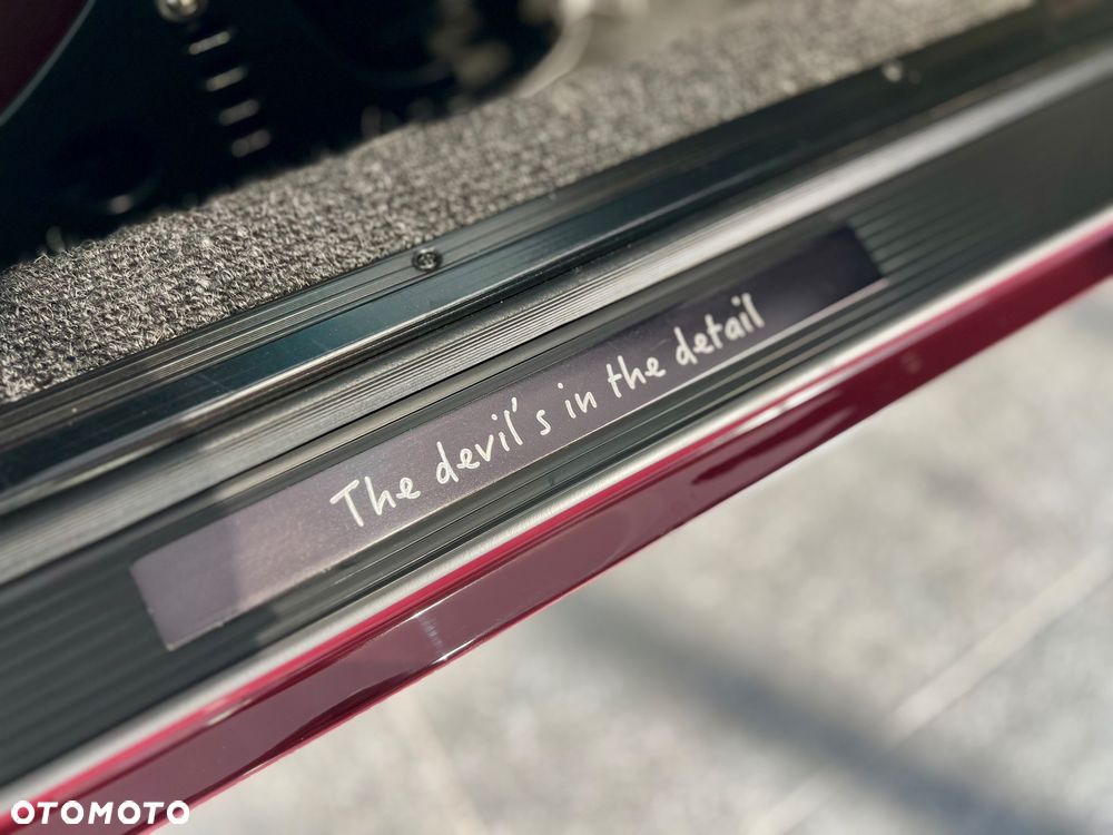 Porsche 911 Carrera 2 - 10