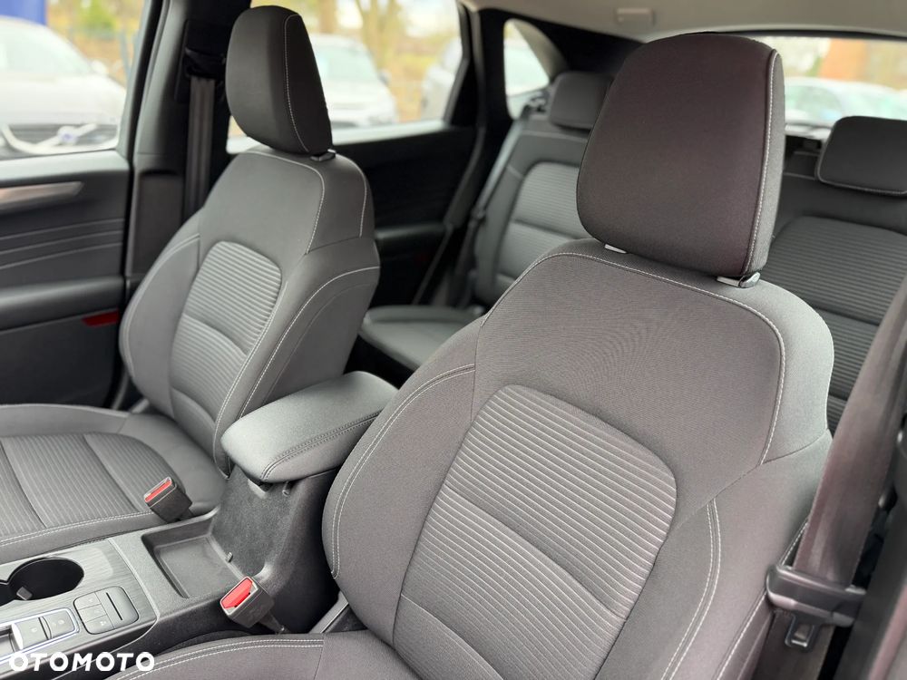 Ford Kuga 2.0 EcoBlue AWD Titanium X - 19