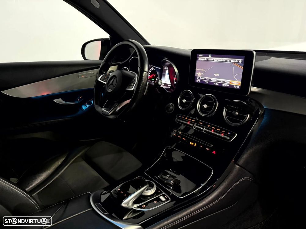 Mercedes-Benz GLC 220 d 4Matic 9G-TRONIC AMG Line - 41