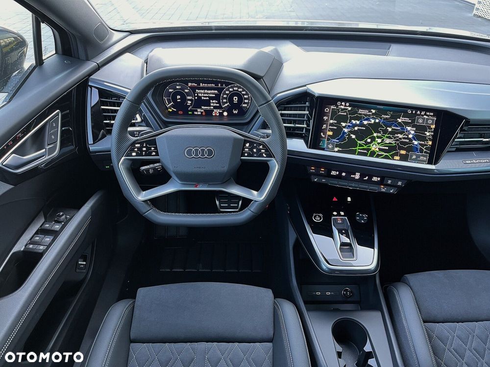 Audi Q4 e-tron - 16