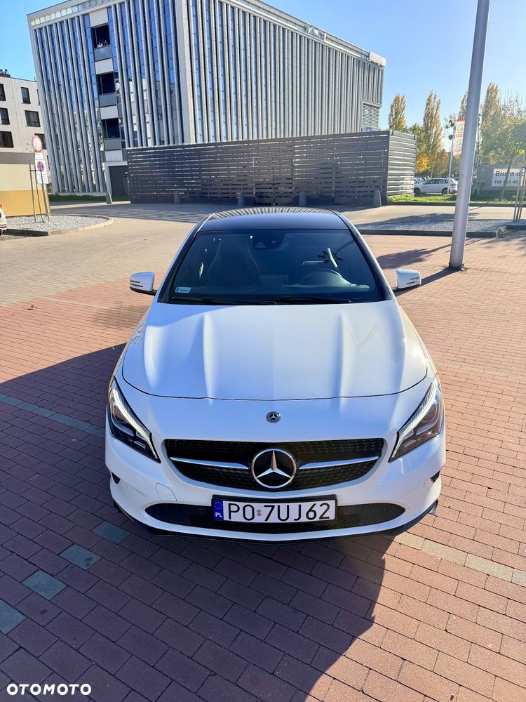 Mercedes-Benz Cla 2017 photo 2