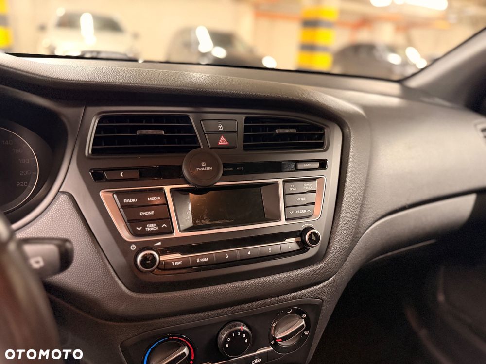 Hyundai i20 1.2 Classic Plus - 20