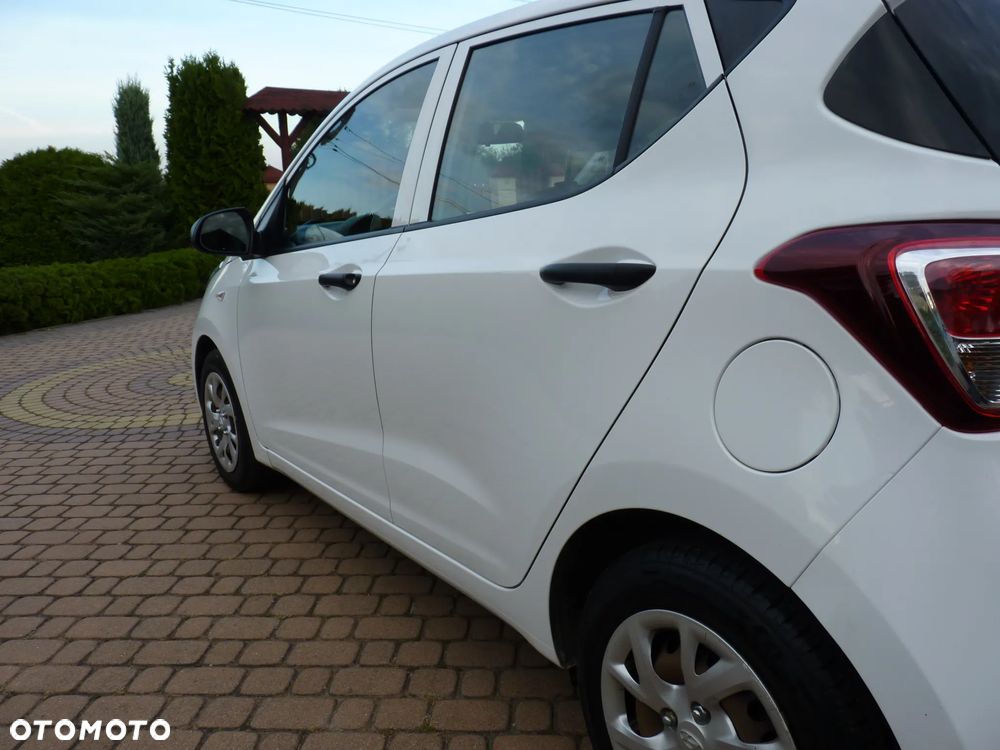 Hyundai i10 1.0 Trend - 10