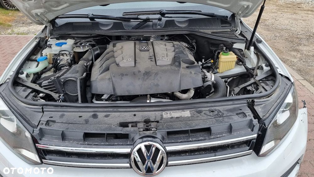 Volkswagen Touareg 3.0 V6 TDI Blue Motion DPF Automatik Exclusive Terrain Tech - 21