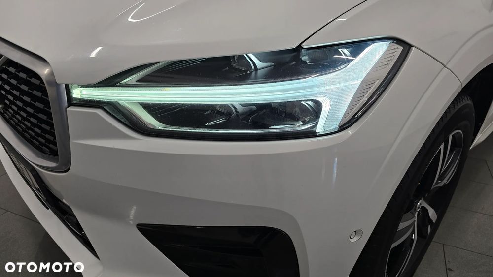 Volvo XC 60 D4 AWD Geartronic RDesign - 10