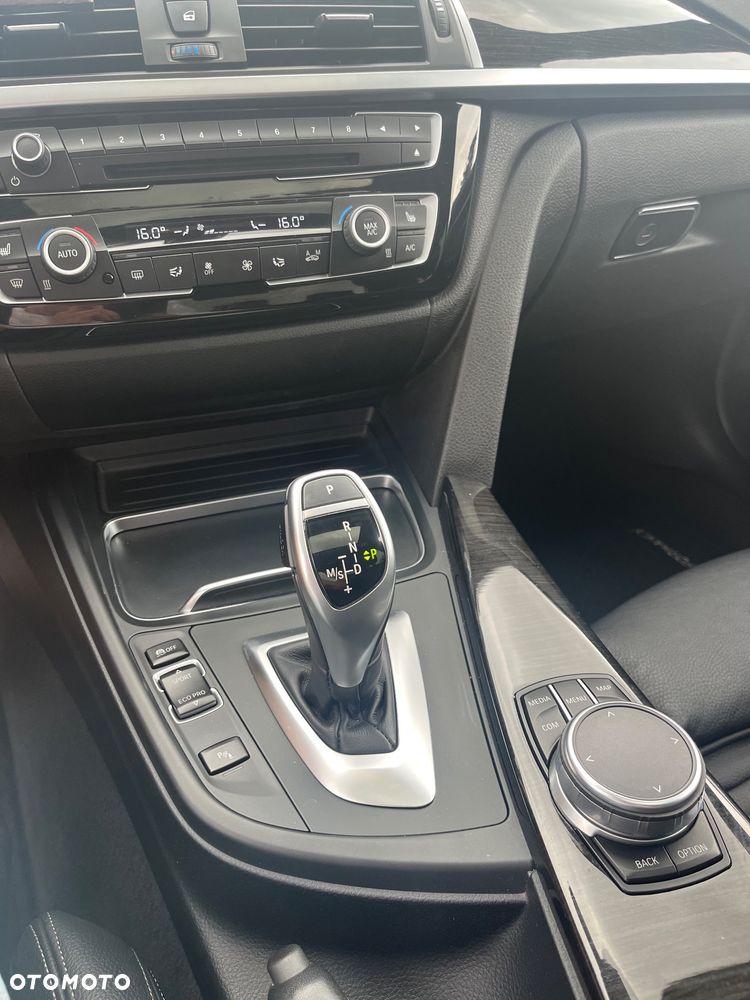 BMW Seria 3 - 23