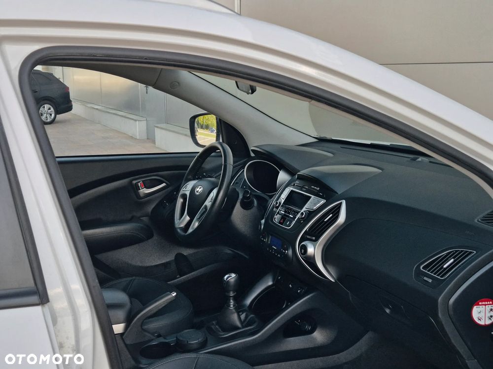 Hyundai ix35 2.0 CRDi 4WD Premium - 33
