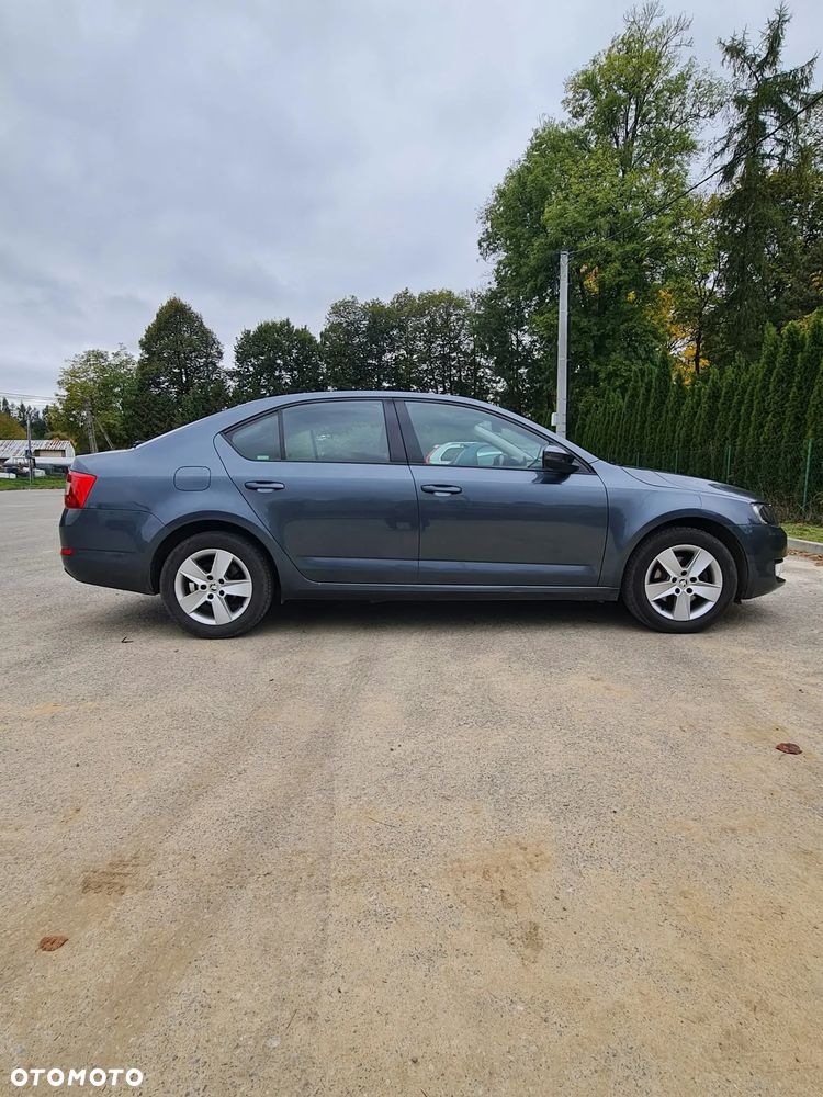 Skoda Octavia - 3