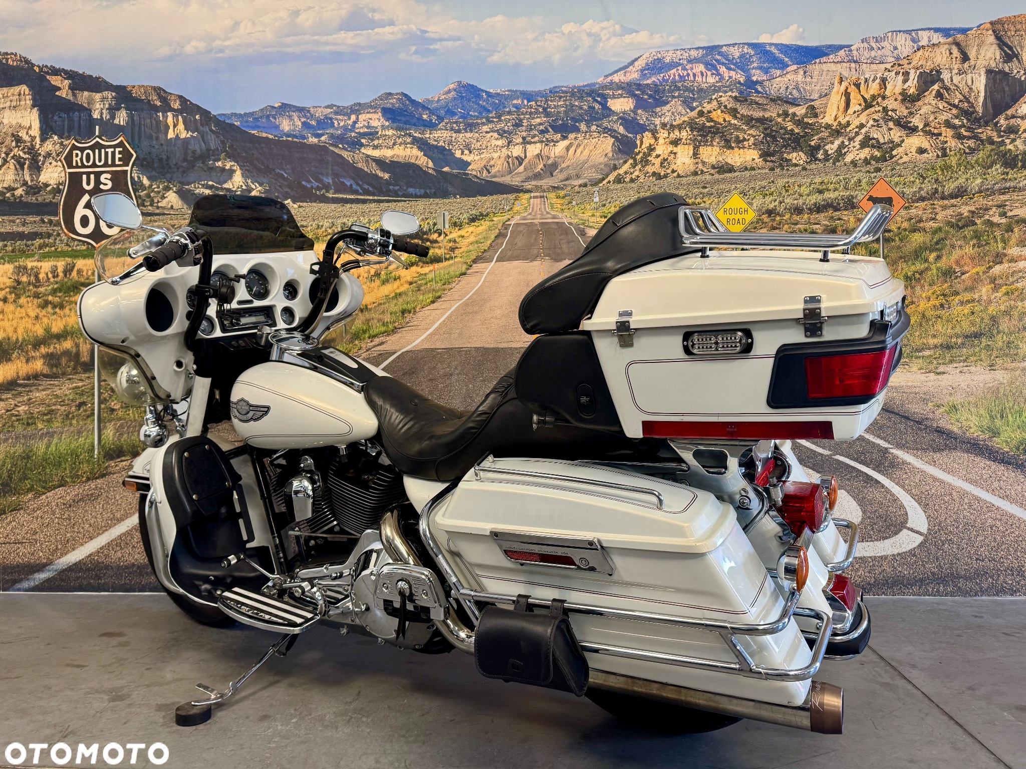 Harley-Davidson Touring Electra Glide - 8