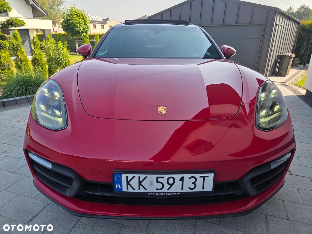Porsche Panamera 4 - 19