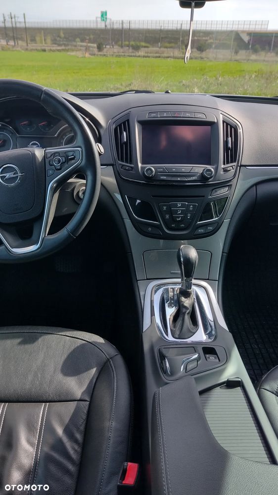 Opel Insignia 2.0 CDTI 4x4 Sports Tourer - 21