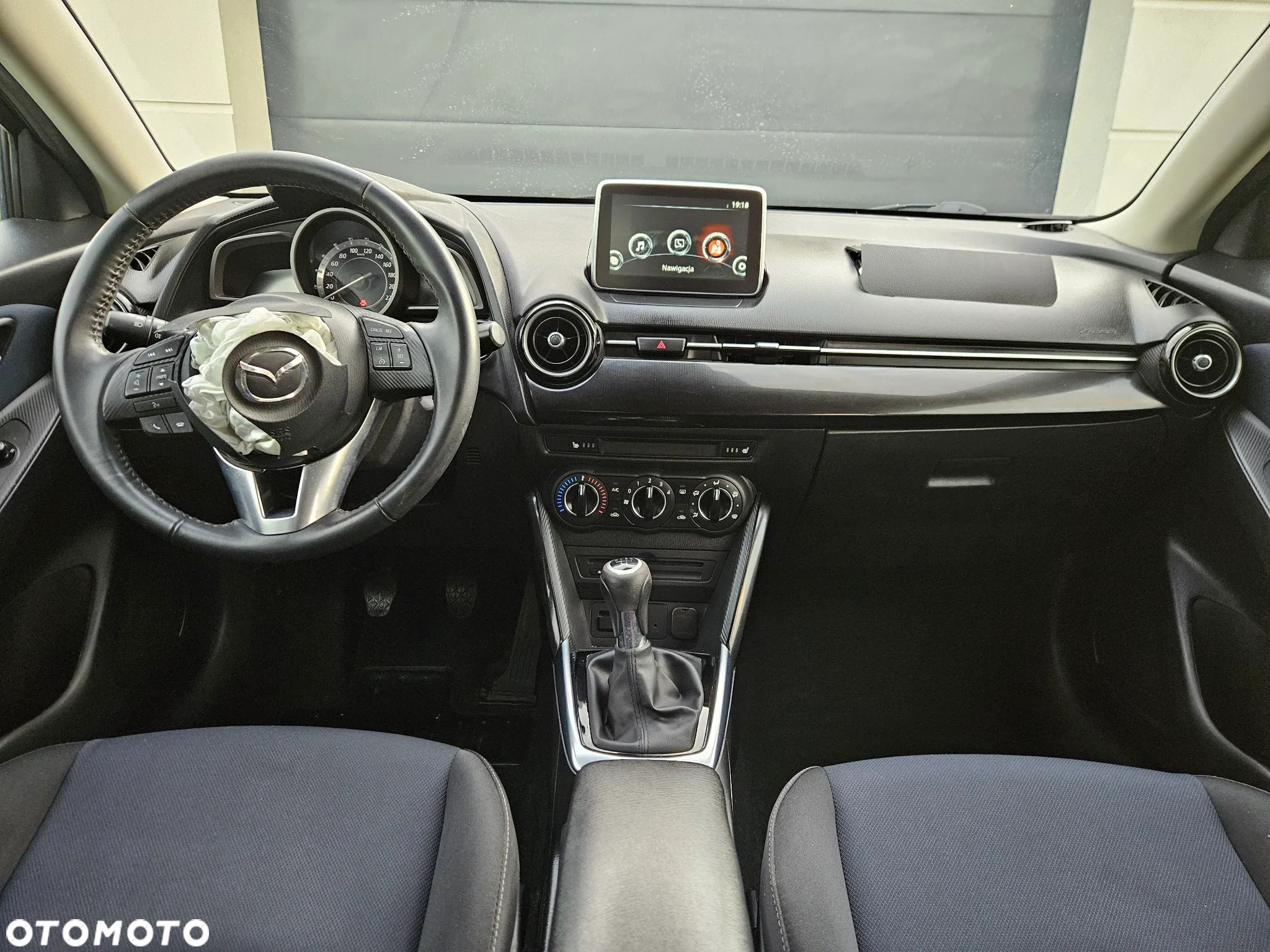 Mazda 2 SKYACTIV-G 90 Sports-Line - 12