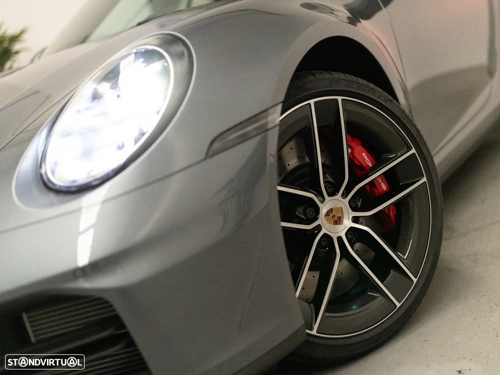 Porsche 911 (992) Carrera GTS PDK - 10