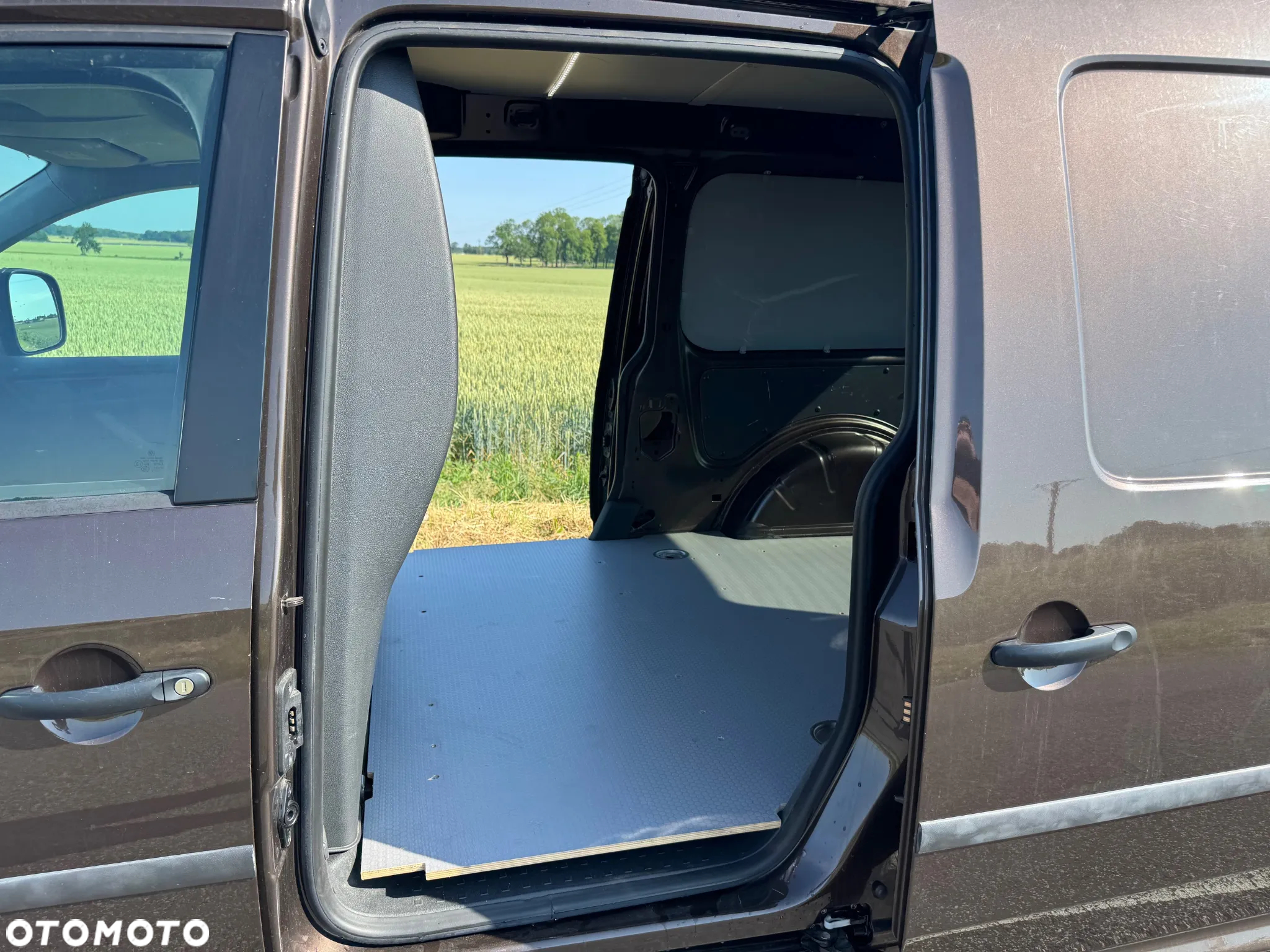 Volkswagen Caddy - 15