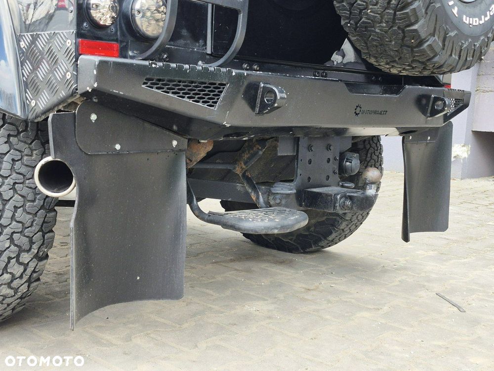 Land Rover Defender 2.2 TD4 E - 19