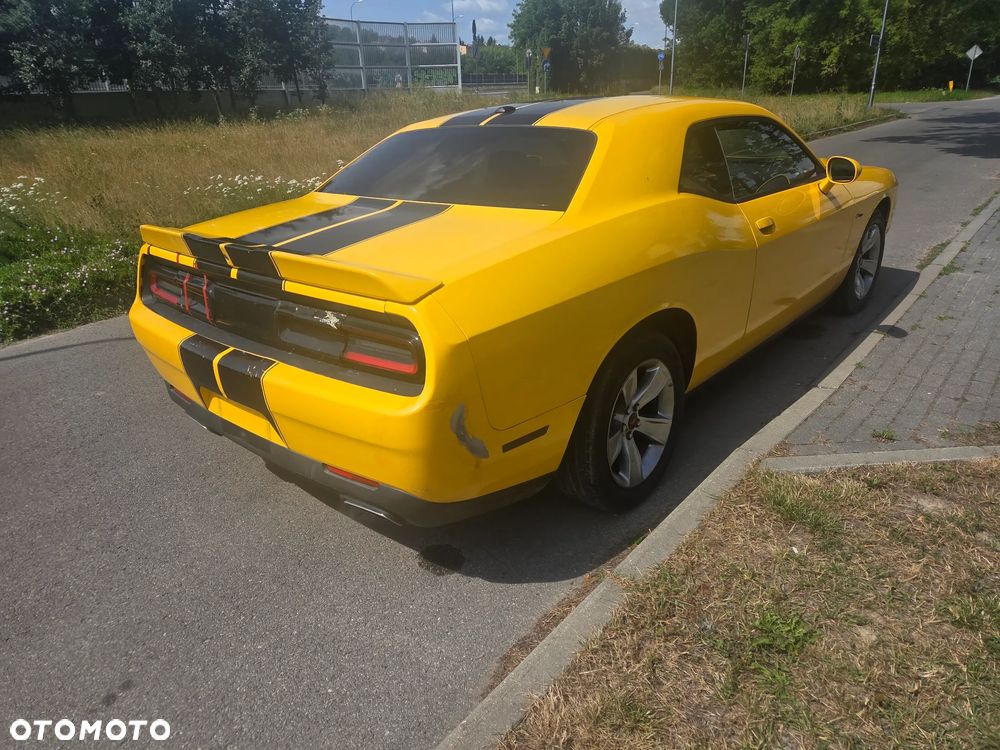 Dodge Challenger 3.6 SXT - 13