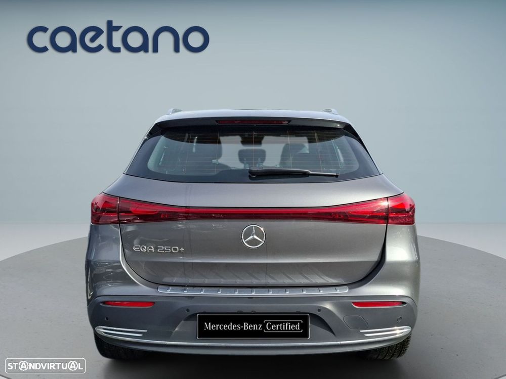 Mercedes-Benz EQA 250+ Edition - 7