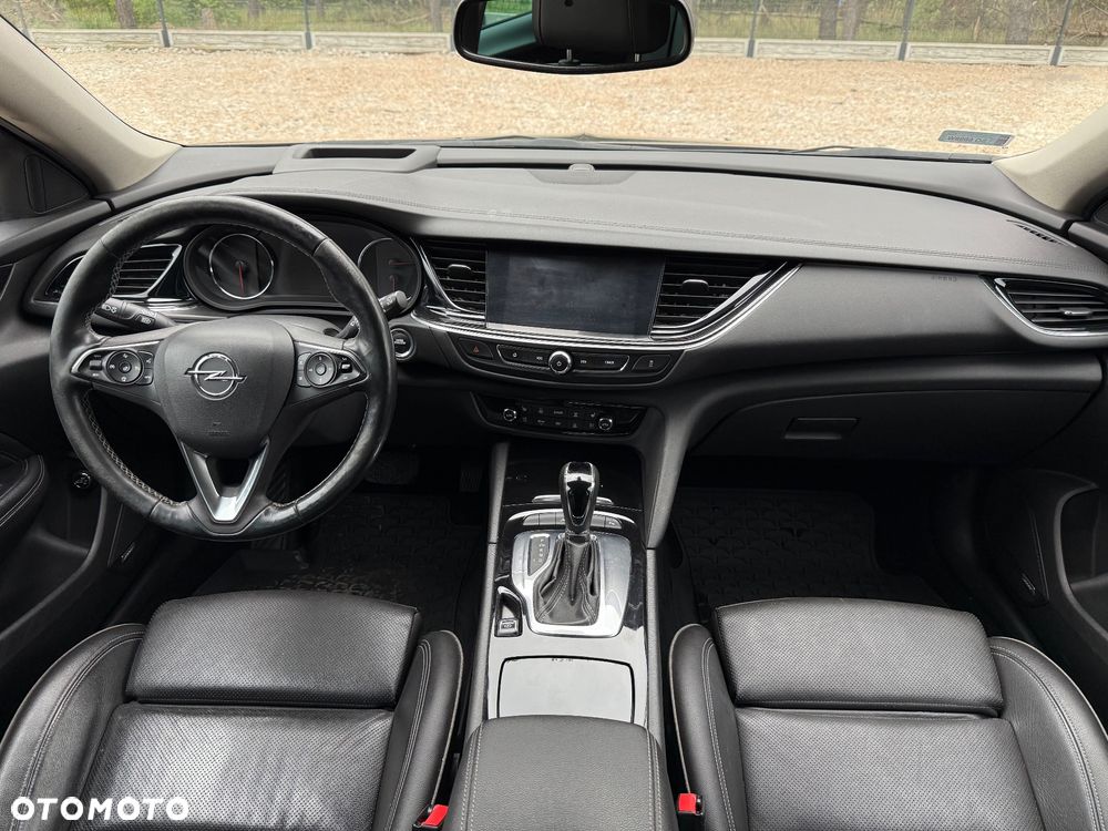 Opel Insignia 2.0 CDTI Exclusive S&S - 24