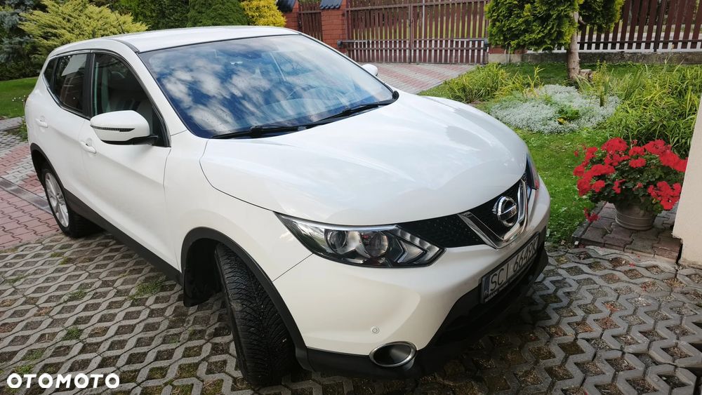 Nissan Qashqai - 1