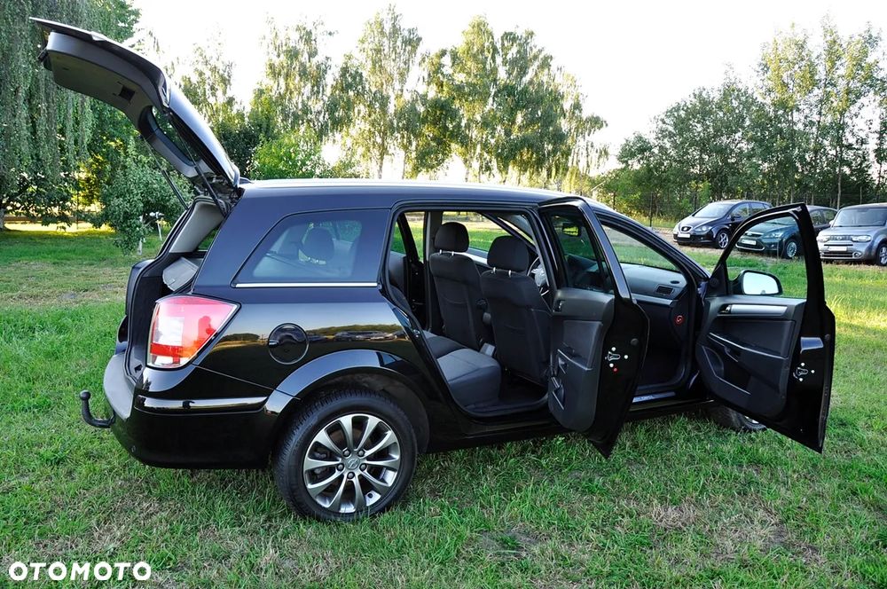 Opel Astra 1.6 Cosmo - 9