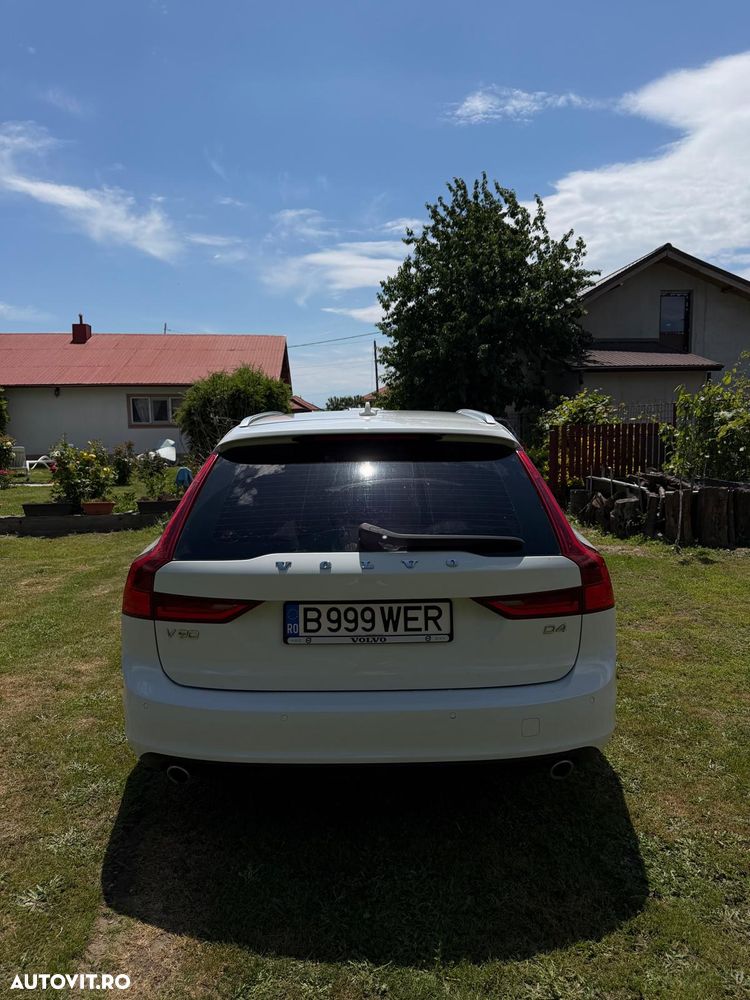 Volvo V90 D4 - 18