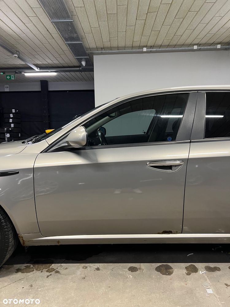 Alfa Romeo 159 1.9JTDM Distinctive - 9