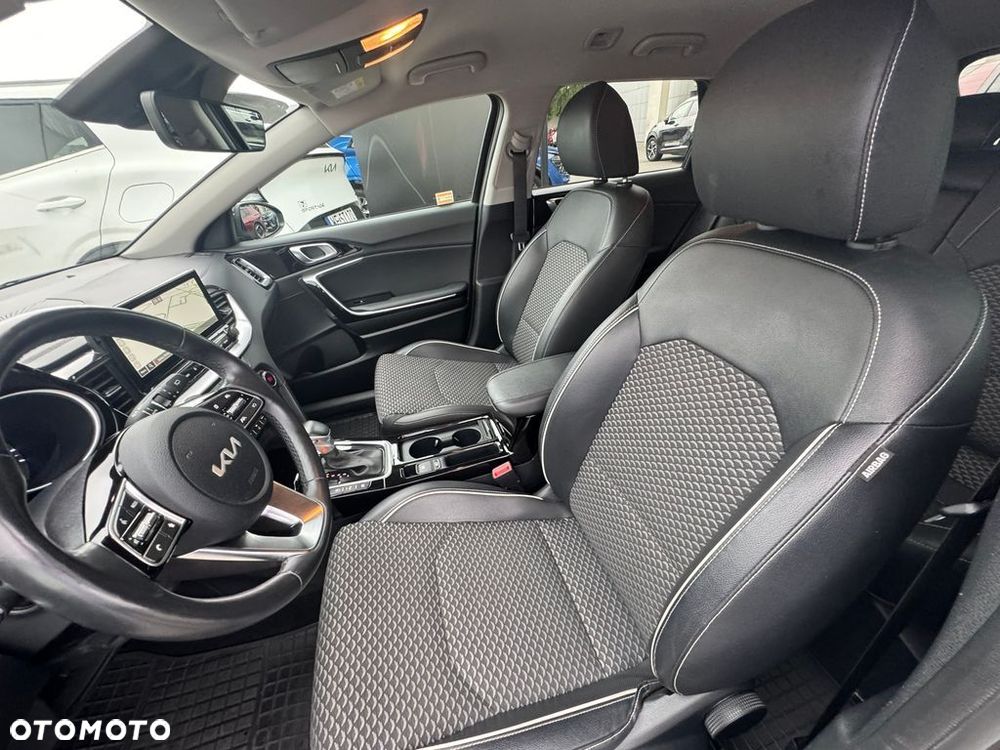 Kia Ceed 1.5 T-GDI Tribute DCT - 11