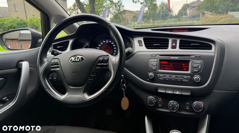 Kia Ceed - 18