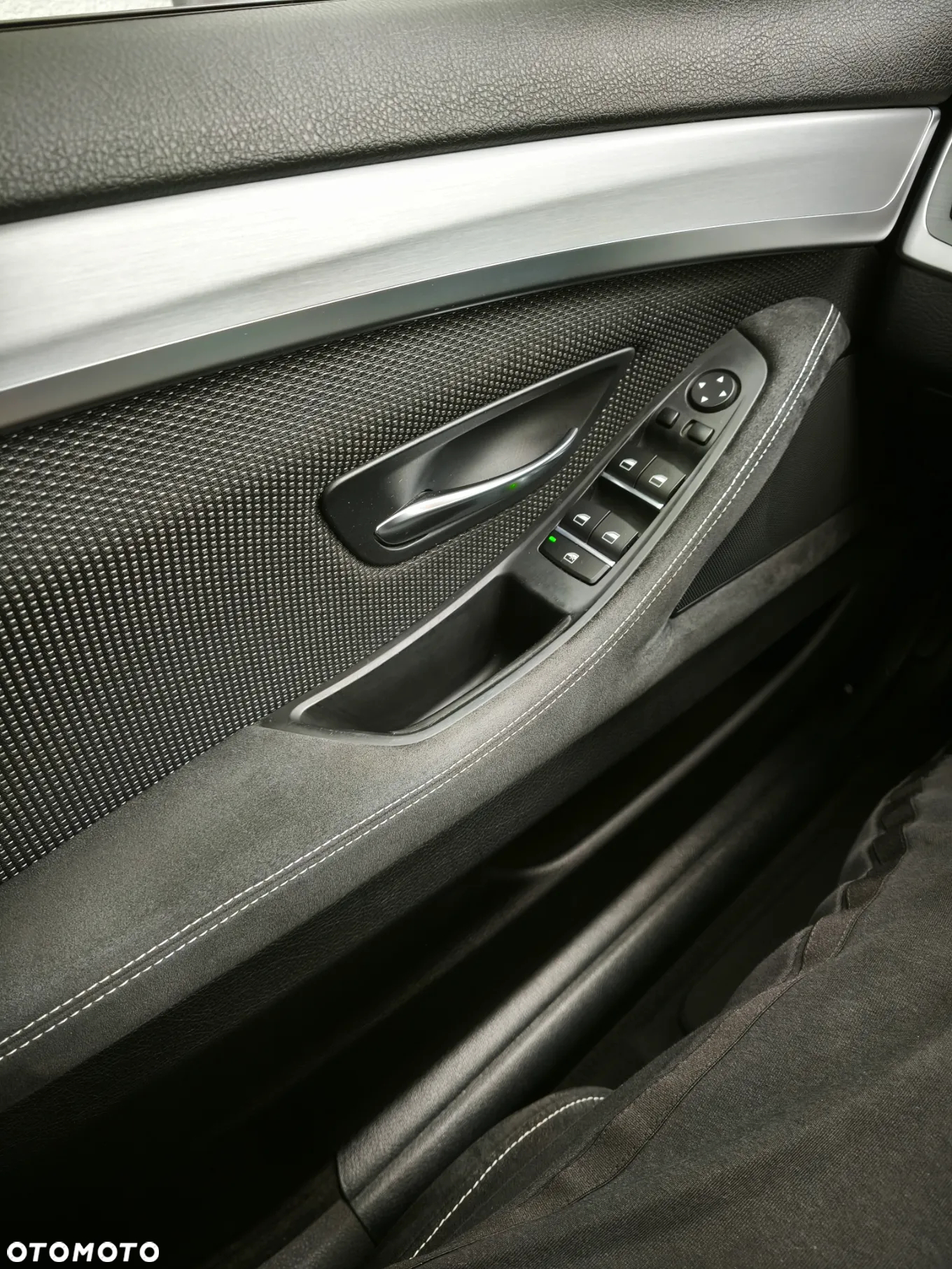 BMW Seria 5 520d xDrive M Sport sport - 12