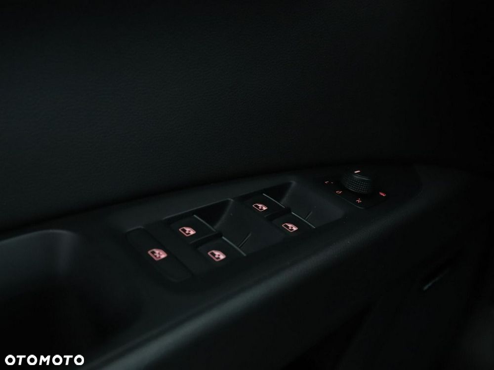 Seat Leon 1.4 EcoTSI FR S&S DSG - 36