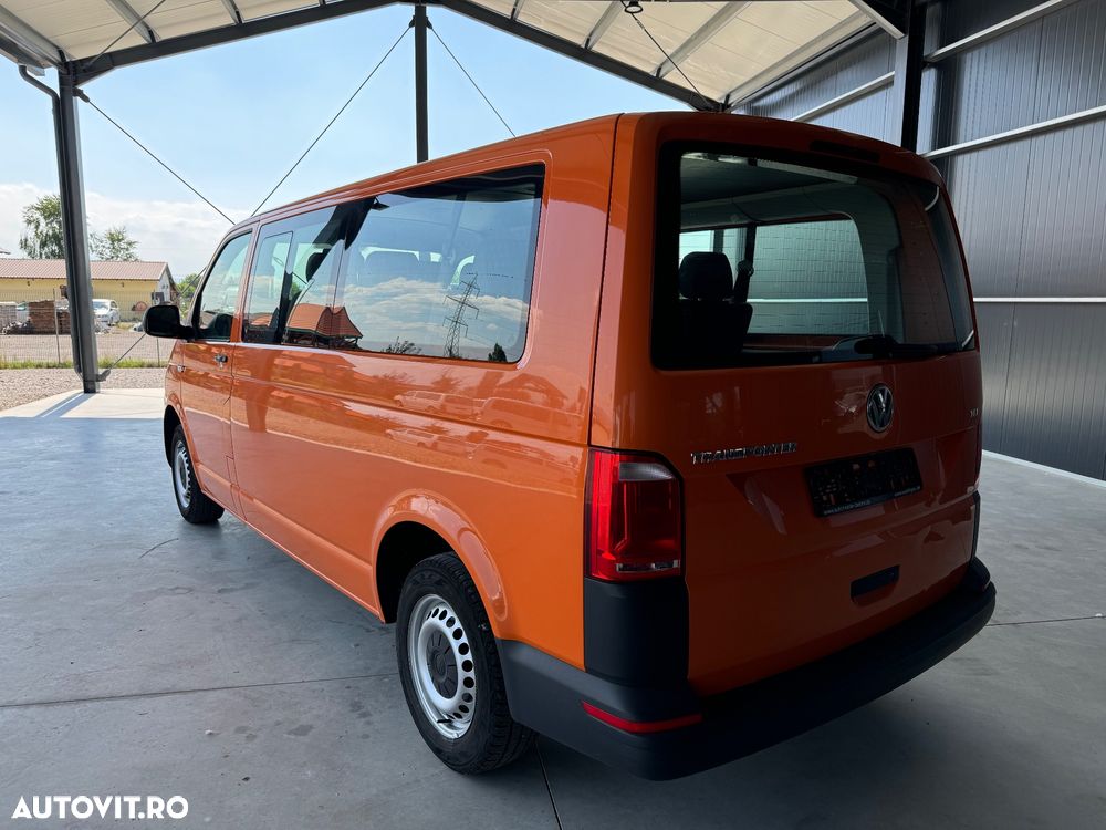 Volkswagen Transporter - 4