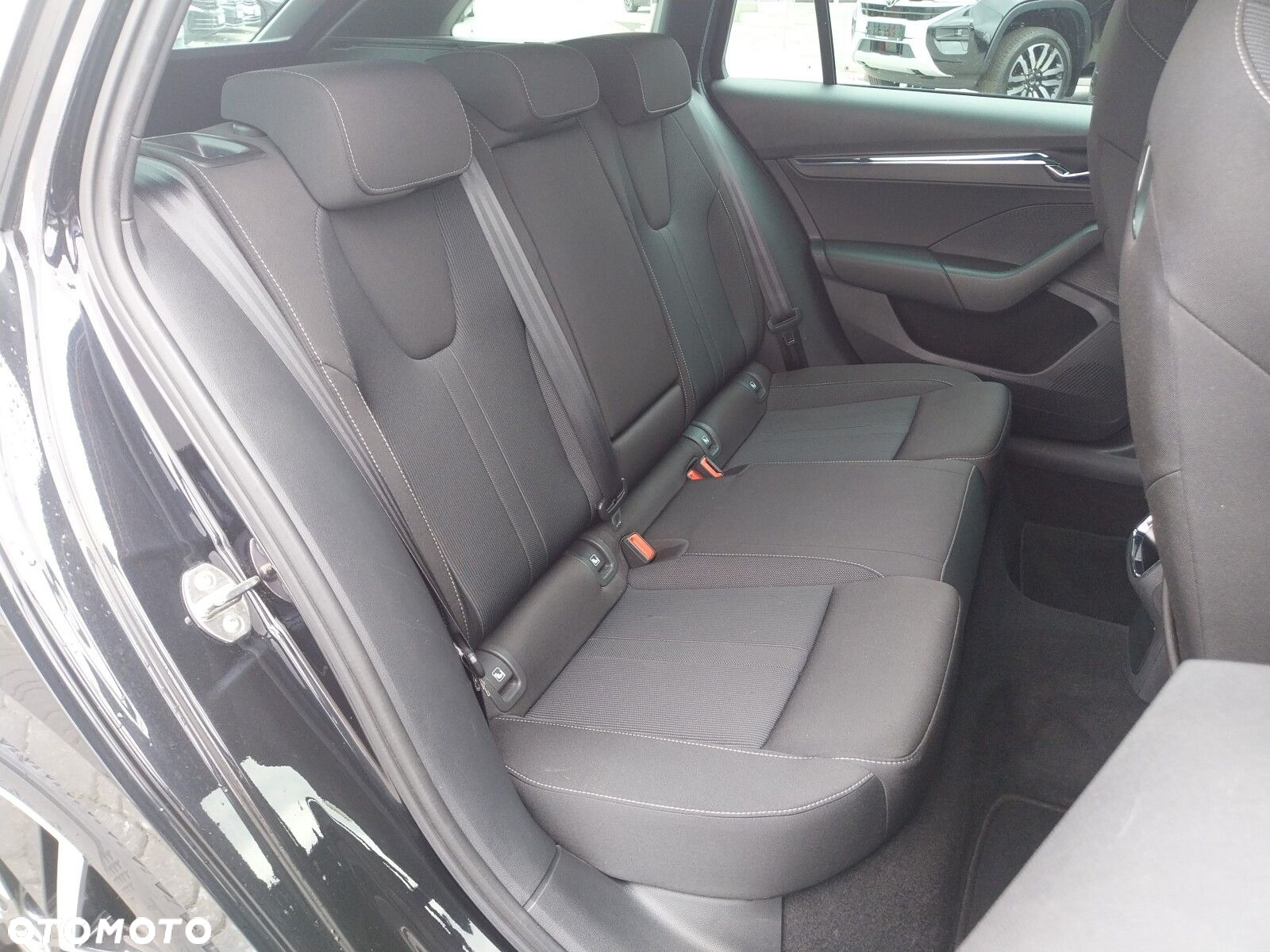 Skoda Octavia 2.0 TDI SCR Style DSG - 15