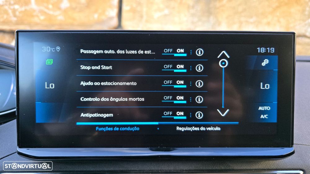 Peugeot 5008 BlueHDI 130 EAT8 Crossway - 27