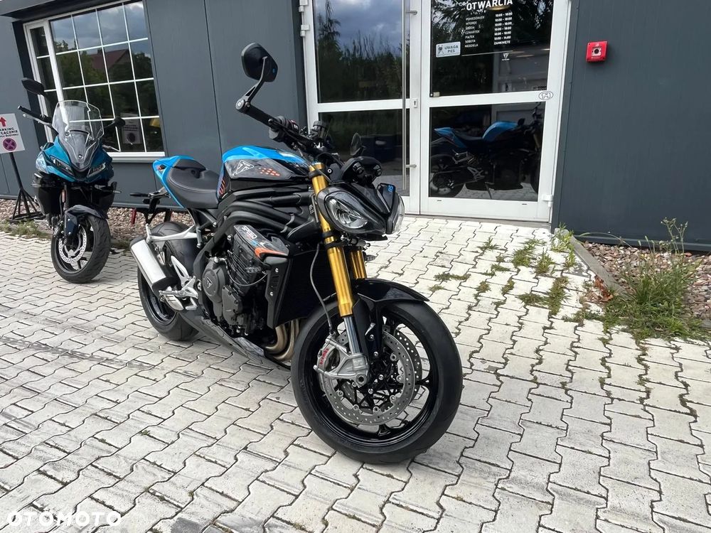 Triumph Speed Triple - 18