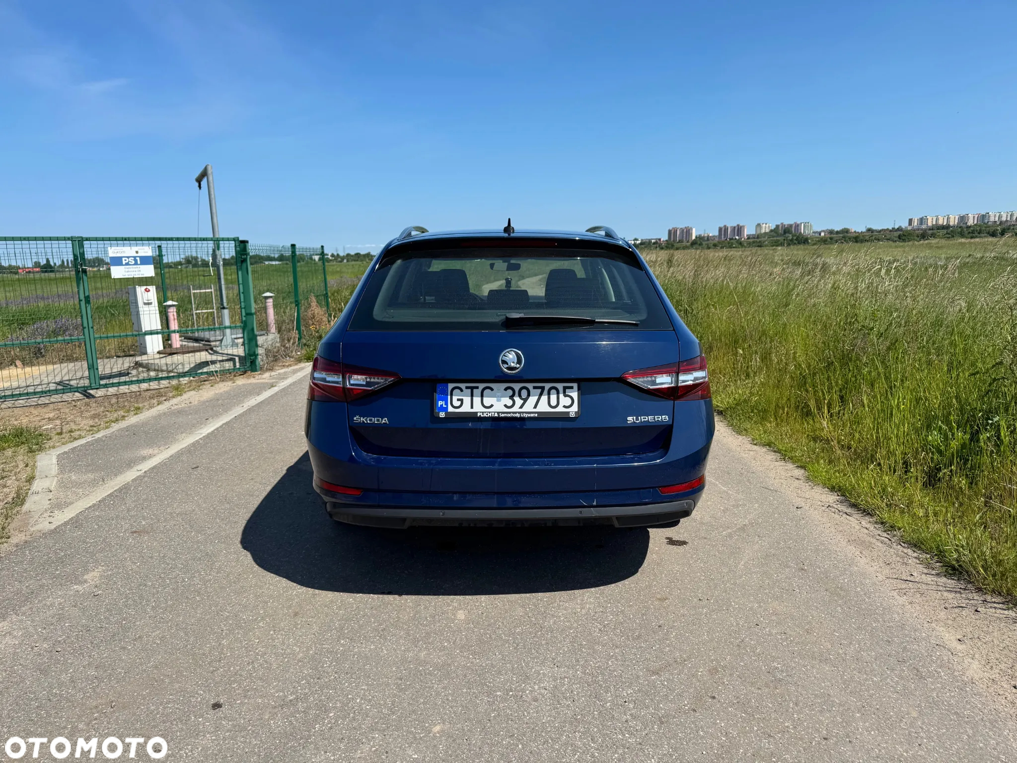 Skoda Superb 2.0 TDI Ambition - 36