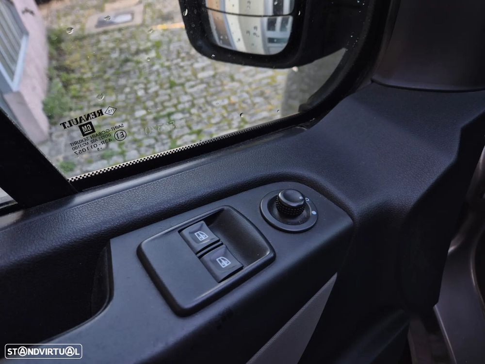 Renault Trafic 1.6 dCi L1H1 1.0T - 27