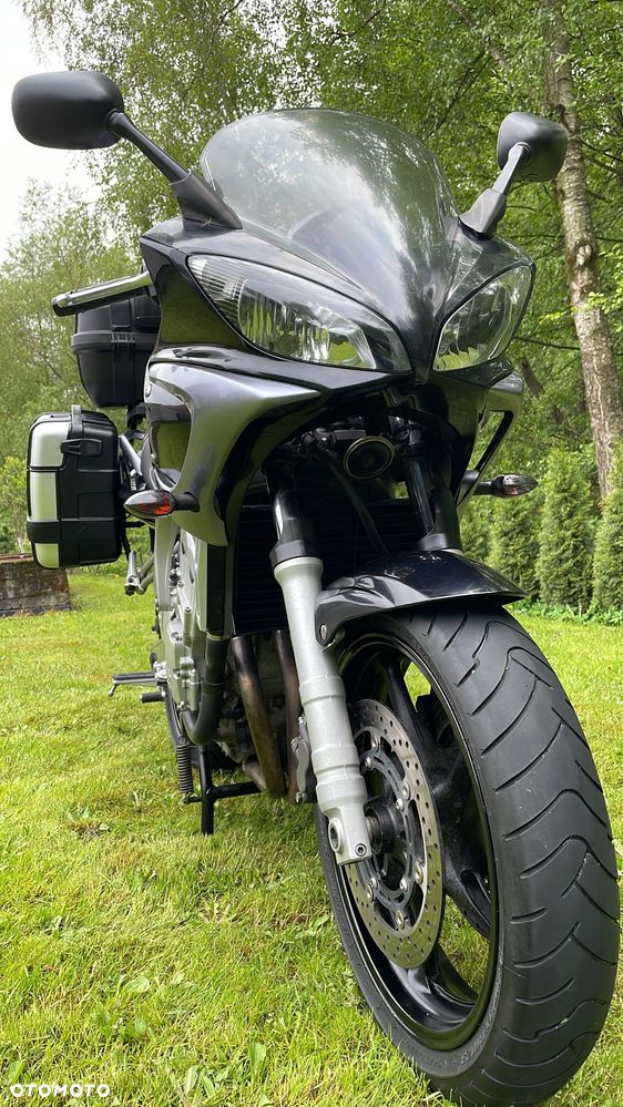Yamaha FZ6 - 8