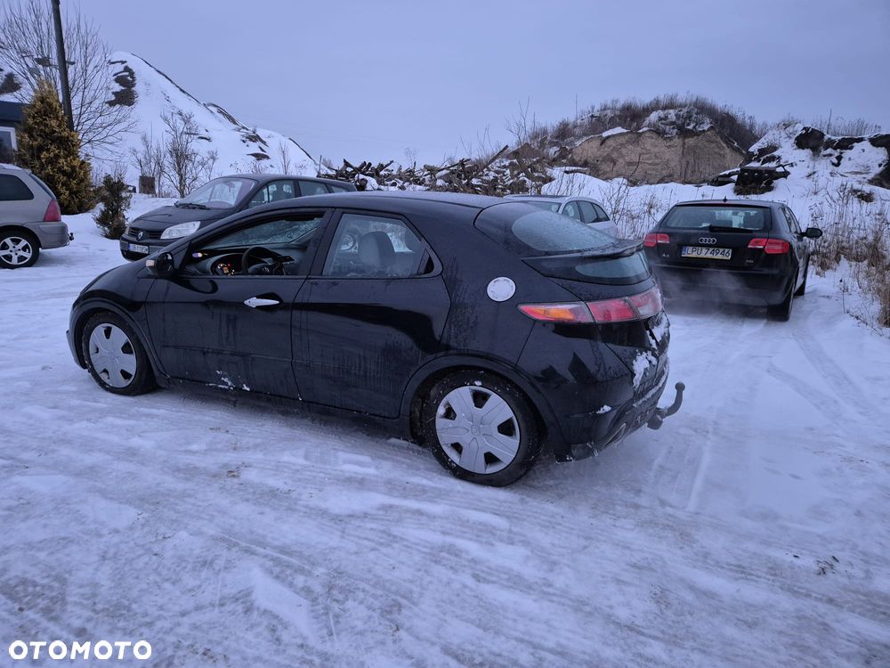 Honda Civic 2.2i-CTDi Executive - 1