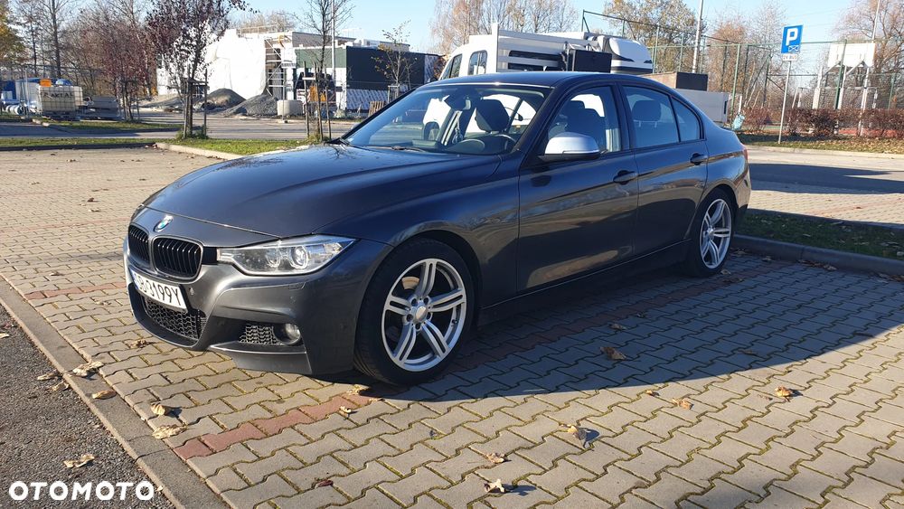BMW Seria 3 320i Sport Line - 1
