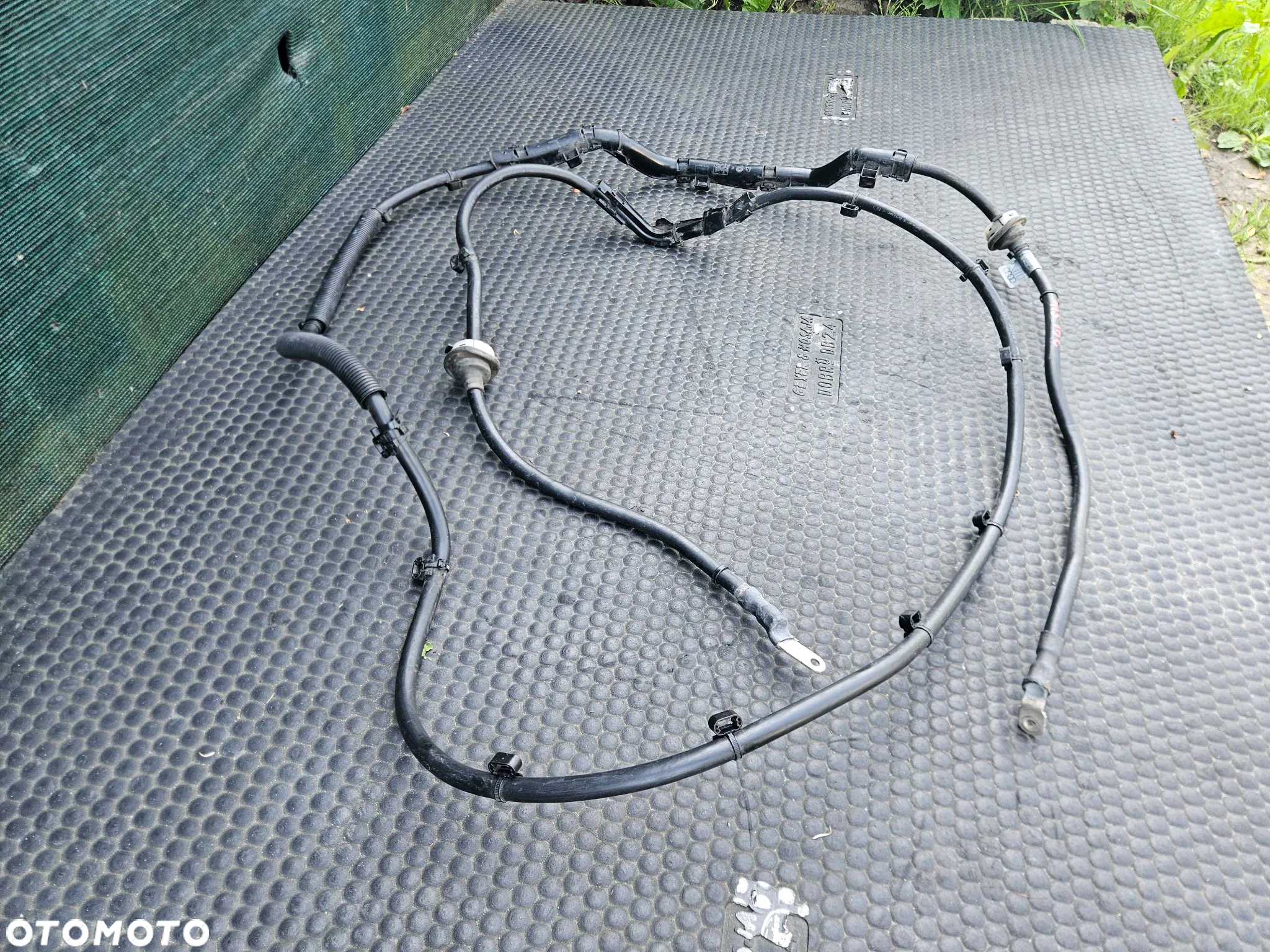 Instalacja 8K1971225F Wiazka Przewod Akumulatora Produ Klema Audi 2.7 3.0 TDI V6 A4 B8 A5 Europa - 3