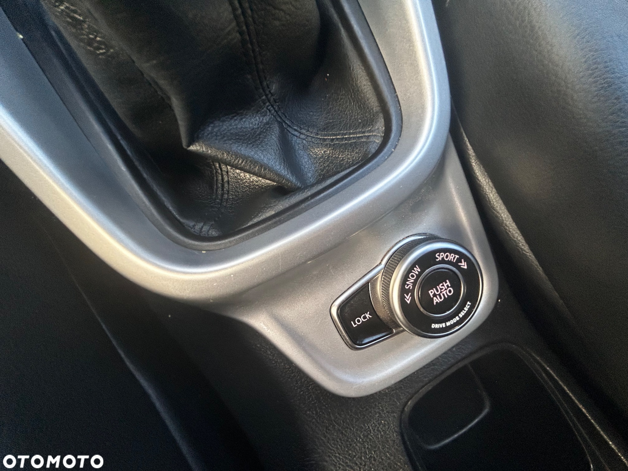 Suzuki Vitara 1.6 XLED SUN 4WD - 13