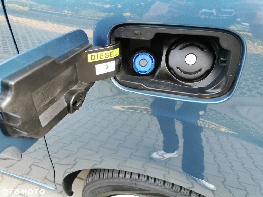 Citroën Berlingo Multispace BlueHDi 120 S&S SHINE - 15