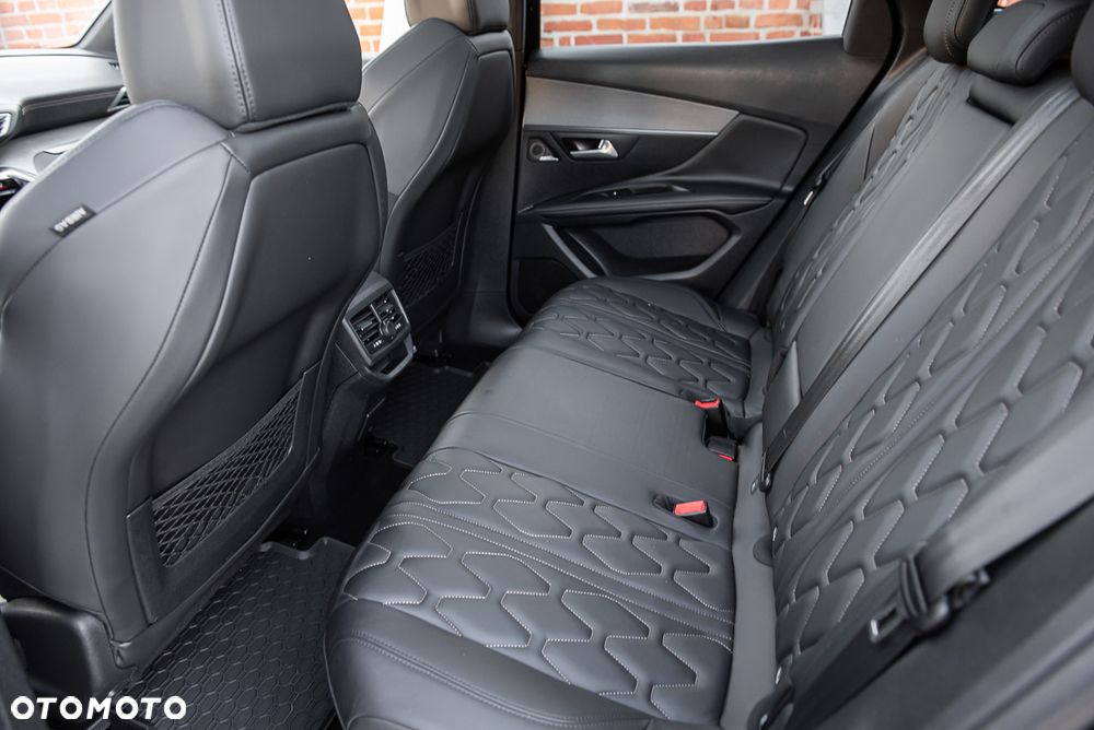 Peugeot 3008 BlueHDi 180 Stop & Start EAT6 GT - 26