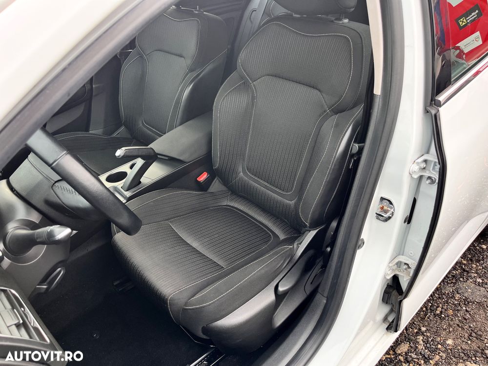 Renault Megane Energy dCi Zen - 23