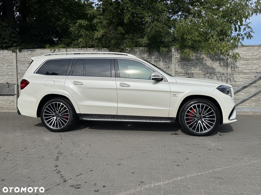 Mercedes-Benz GLS - 2