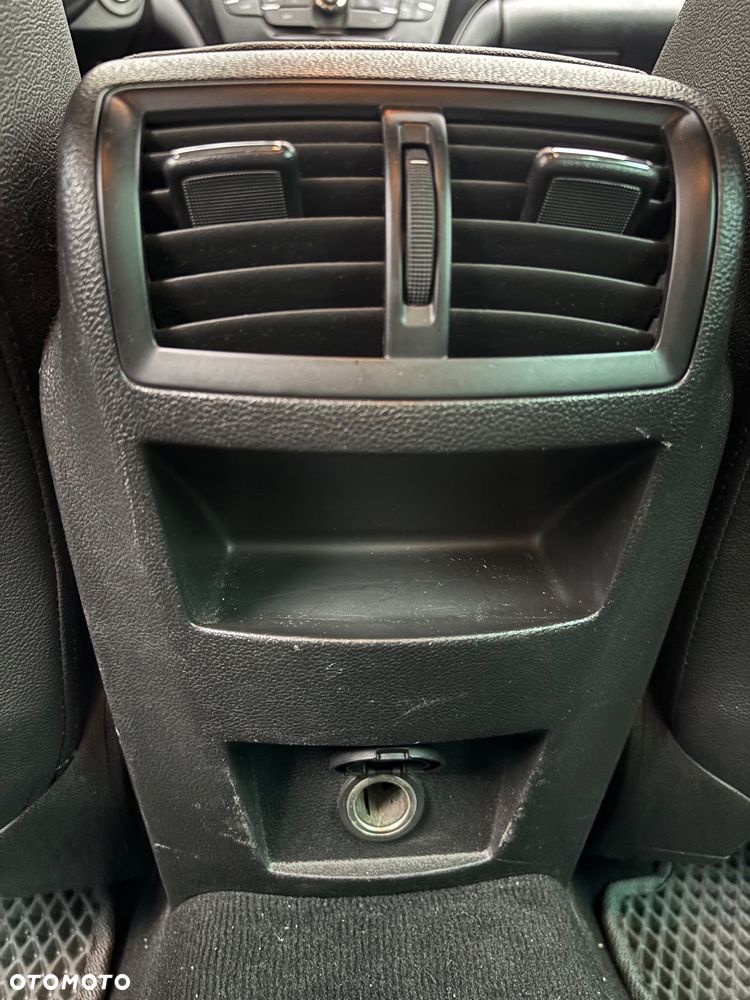 Opel Insignia 2.0 CDTI Cosmo - 13